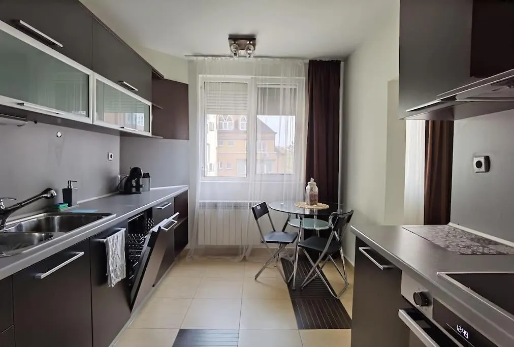דירה סופיה Family Suite